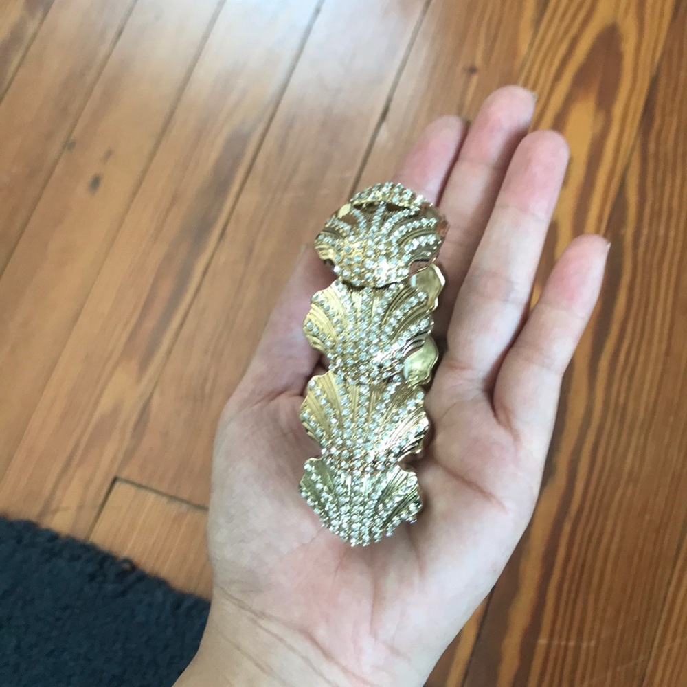 She’ll bracelet with rhinestones